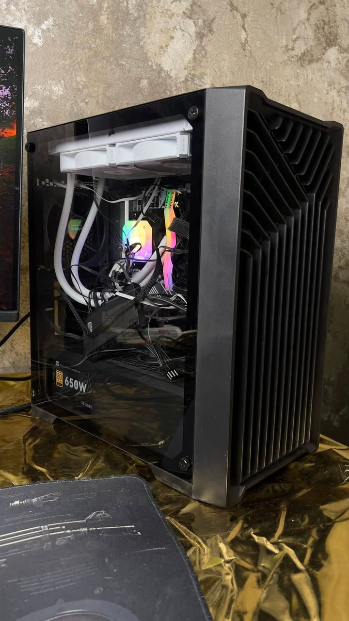 مكاني بغداد 📍
فريمات فول بكل الالعاب🎩
amd 9060xt 16gb
7800x3d
32gb 16x2 tforce cl30 ddr5 6000hz expo
psu gold 650w اقتصادية بلكهرباء متطفى كلشوية
m.2 256gb 3000/r/w 
ssd 256gb
اربع مراوح
b650m pro
مبرد كورسير ابيض 240mm ثلج
سعر 2000


**إذا كنت صاحب هذا الإعلان وتريد حذفه لأي سبب، رجاءا أرسل رسالة إلى الدعم الفني**