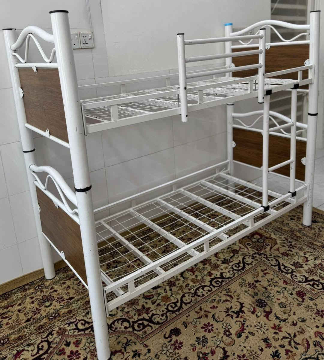 جربايه اطفال طابقين للبيع 
نظيفه جدا 
***********
***********
