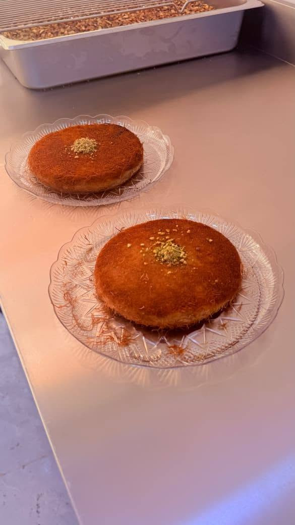 لأن الكنافة فن…
حلويات سويت زون (sweetzone) تقدّم لك أجمل النكهات
الموصل.. تقاطع الجسر الرابع.. حي البعث.. مجاور عمارة زين العابدين

للتواصل ***********
