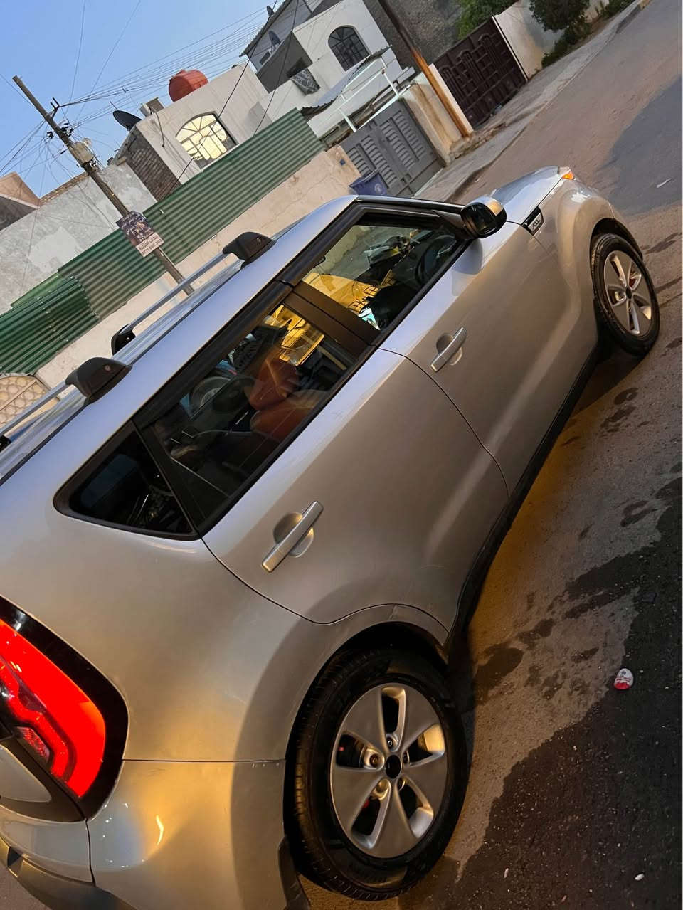 صول وارد امريكي موديل 2015 محرك 2000
ماشية  100 الف ميل قابلة للزيادة 
بدون ايرباك 
شاشه اندرويد كاميرا خلفية
ويل 16
باتري جديد امرون 
صدر جيد 
كير محرك بلادي  
الضرر قبق جنطه مبدل وشويا بارد بجاملغ
مكان السيارة بغداد
السعر 115دولار وبيها مجال 
للاتصال  اواتساب077320717 بغداد, العراق


**إذا كنت صاحب هذا الإعلان وتريد حذفه لأي سبب، رجاءا أرسل رسالة إلى الدعم الفني**