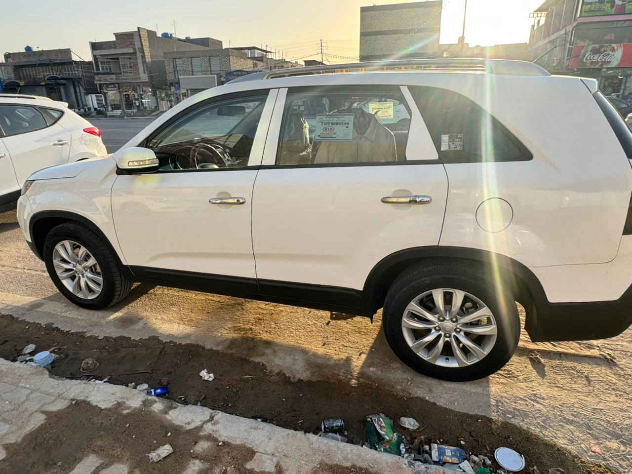 سلام عليكم سورنتو موديل 2013 رقم اربيل قديم سنويه ساقطه تريد وكاله تريد تحويل بكيفك اشوكت مايعجبك   سياره حلوه ونظيفه مال واحد جناي والسونار داخل الصوره مكان السياره نجف سعر 122 وبيها مجال قليل ***********
