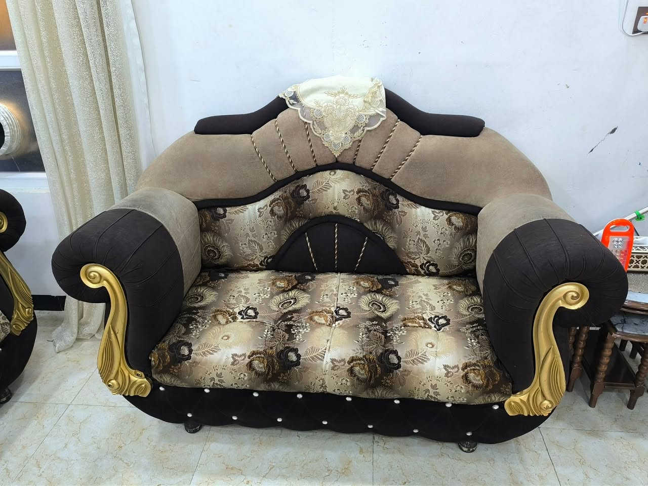 ديوان للبيع مابي اي عيب ب ٣٠٠ وبي مجال خشب عراقي رقم واحد


**إذا كنت صاحب هذا الإعلان وتريد حذفه لأي سبب، رجاءا أرسل رسالة إلى الدعم الفني**