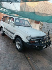 لاندكروز • ١٩٩٣ • غاز ١٢٠ لتر