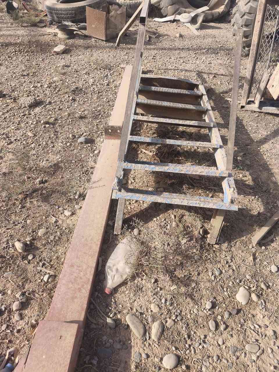 للبيع خباطه كاباك الماني حجم 55 مراوس ويا رافعه عادي سعر 40$شويه مجال ***********
