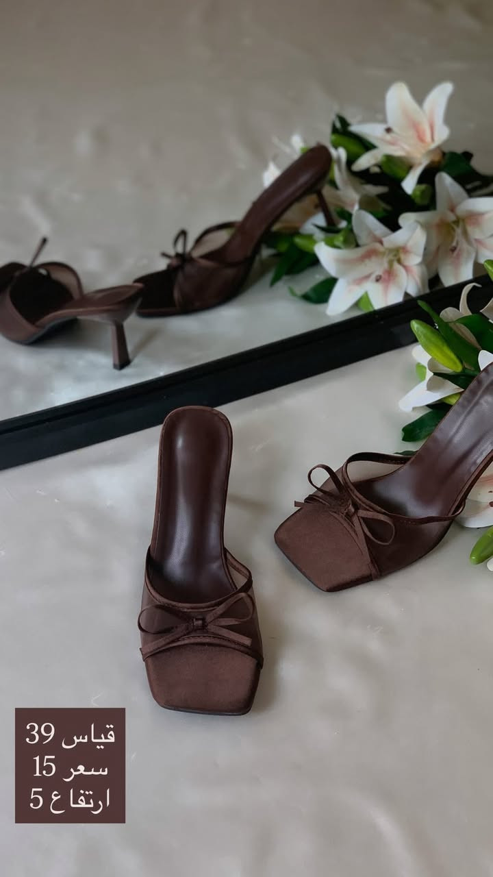 عيني شوفن هالنزاكة والاناقة والجمال  و متوفر خدمة توصيل 🚚 جميع محافظات العراق والي تحب تروح للمحل واسط قضاء الحي بالشارع الي يم بيت الشام الطبي يم افنان للأبسة النسائية


**إذا كنت صاحب هذا الإعلان وتريد حذفه لأي سبب، رجاءا أرسل رسالة إلى الدعم الفني**