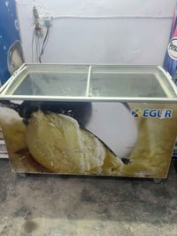 مجمدة • حجم كبير • شغالة