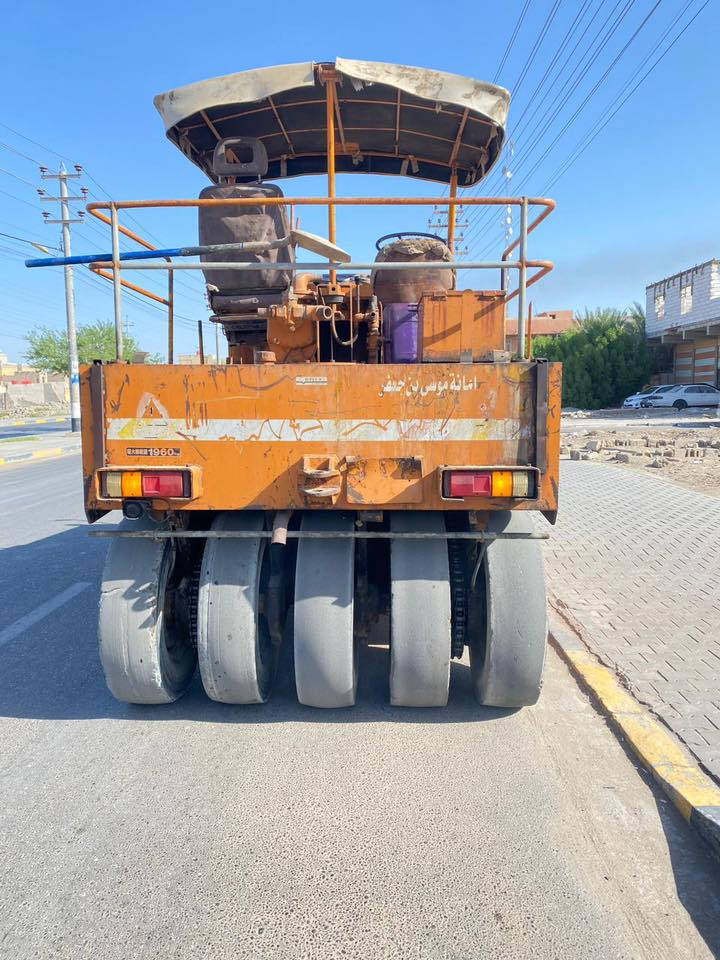 حادله موديل95رقم ذي قار سنويه لل28 جاهزه ما بيه اي نقص عنوانه بصره قضاء المدينه***********
