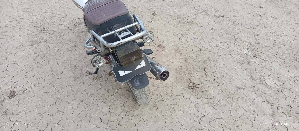 سلام عليكم دراجه للبيع سيفان موديل 2023نضيفه اوراق اصولي5. بس بيه نواقص بصيطه السعر 500 وبيه مجال مكان الرميثه مكلف بنشر الاتصال ***********
