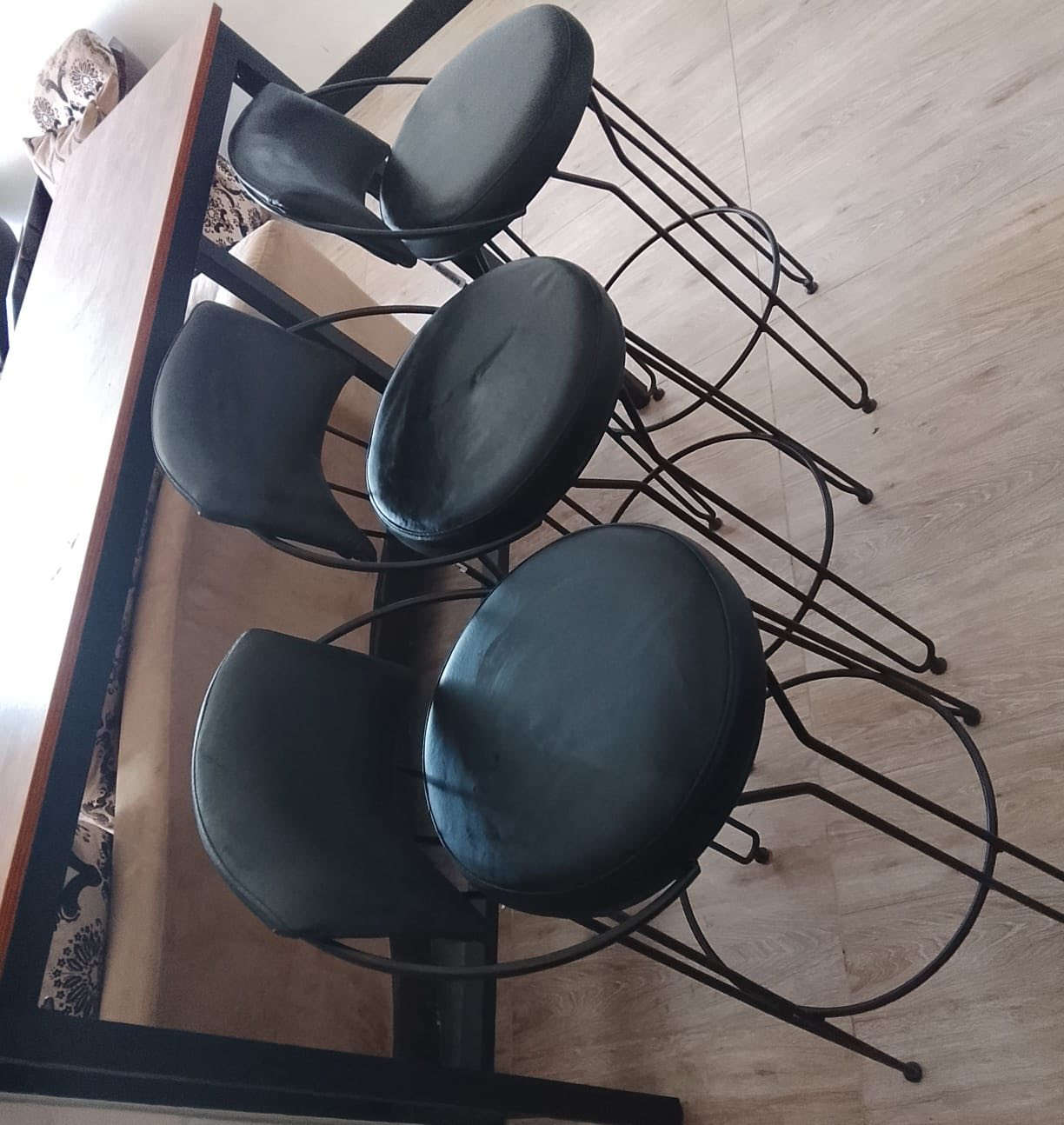 ستول مني بار جديد نظافة ١٠٠٪ سعر الواحد ٣٥


**إذا كنت صاحب هذا الإعلان وتريد حذفه لأي سبب، رجاءا أرسل رسالة إلى الدعم الفني**