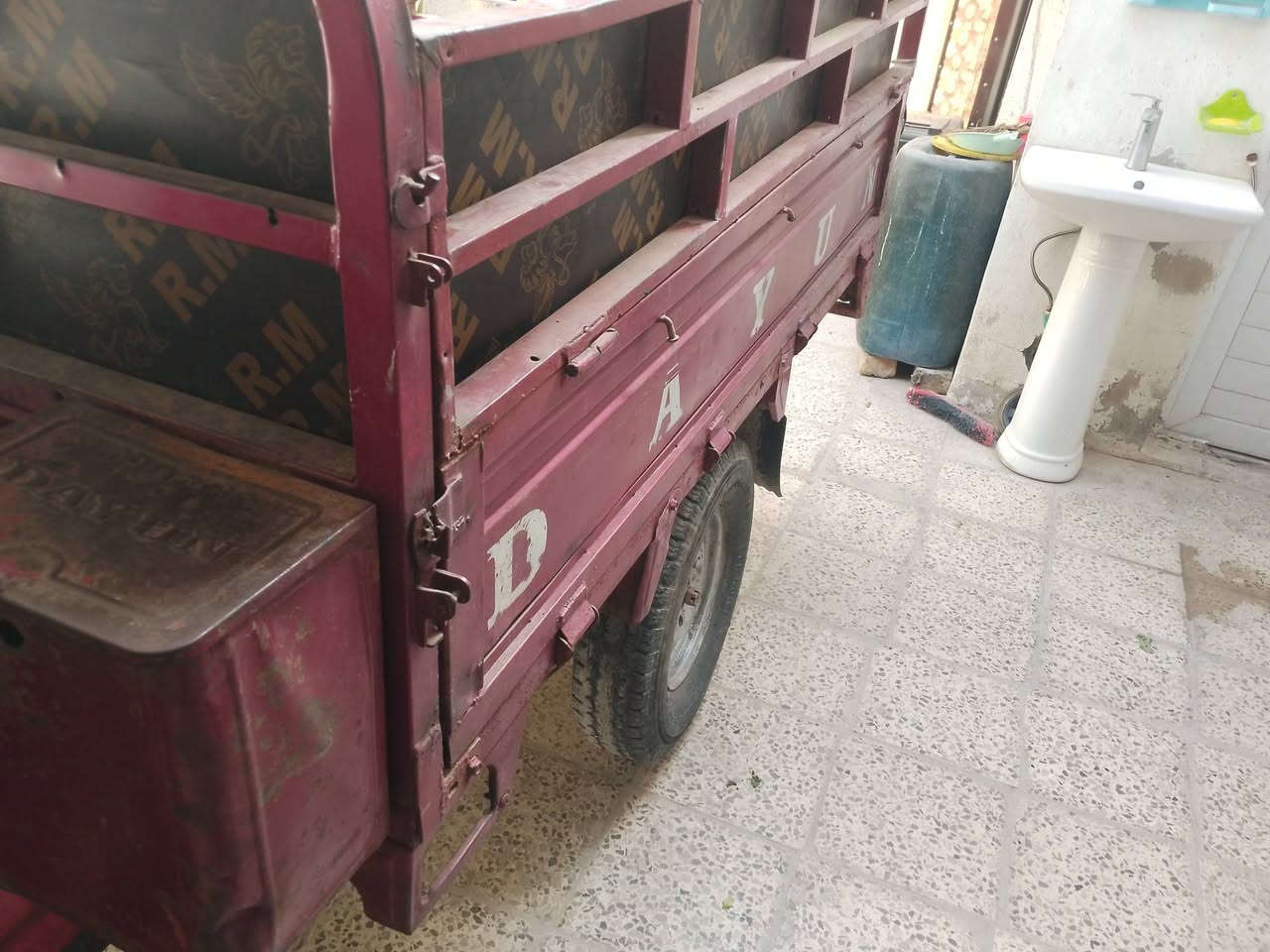 موديل 19 دايوان المكان بغداد***********
