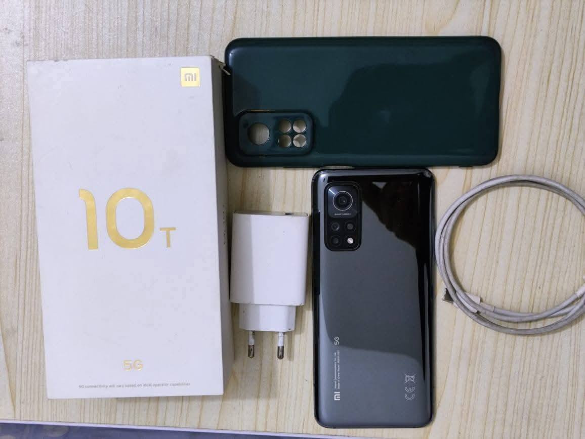 شاومي 10t Pro 

الشاشة: ‎6.67  دقة ‎1080×2400 بكسل، معدل تحديث 144Hz (يعني الحركة سلسة جداً) 

المعالج: ‎Qualcomm Snapdragon 865 

الذاكرة نسخة 8 جيجابايت رام + 128 . 

الكاميرا الخلفية: ثلاث عدسات — الأساسية 108 ميجابكسل 

الكاميرا الأمامية: 20 ميجابكسل. 

البطارية: بيبي يي5000 mAh، مع شحن سريع  33 واط. 

بي فطر بالشاشة مأماثر ع اللمس بس مرات يشمر 

ب125 الف مكاني بغداد


**إذا كنت صاحب هذا الإعلان وتريد حذفه لأي سبب، رجاءا أرسل رسالة إلى الدعم الفني**
