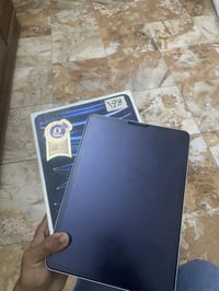 ايباد M2 • ١٢٨ • شاحن وكرتونه