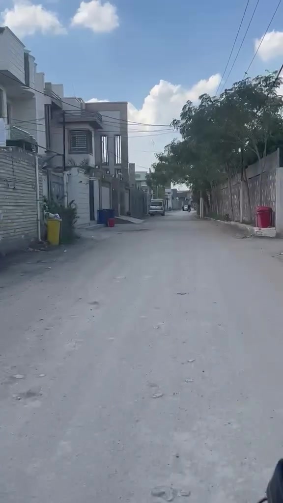 السلام عليكم قطعة أرض للبيع مساحة 200م طهمازية فرع شيخ جمال الاستفسار خاص او على الرقم ***********
