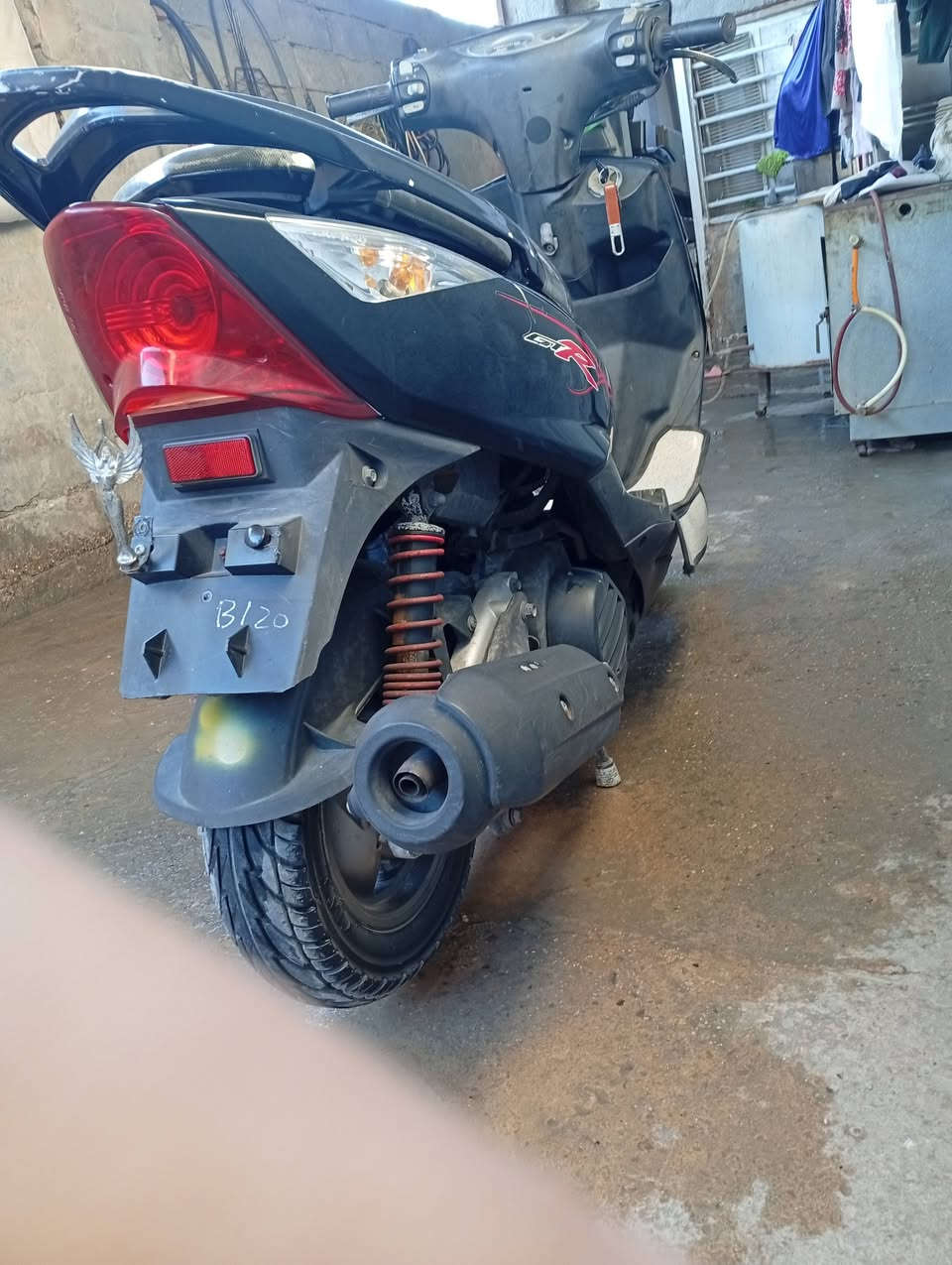 سلام عليكم
دراجه ماكس ثعلب للبيع 
دراجه جديد  مكينه جديده 
الدراجه برغي ماعيزه 
السعر ٩٠٠ وبيه مجال قليل 
***********
