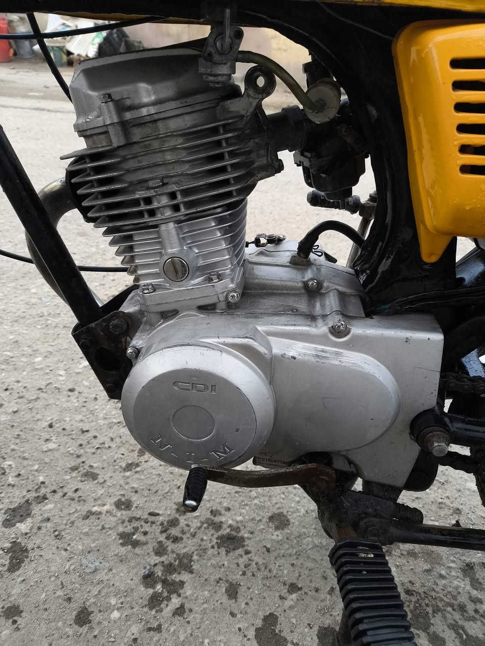 سلام عليكم رداجا ناما للبيع دراجا نهضا وسرعا مابيه شي للبيع ادوات السعر 260 بيه مجال شي بصيط للشراي مكان قضاء الهوير اي استفسار عرقم ‏‪0771 146 0374
