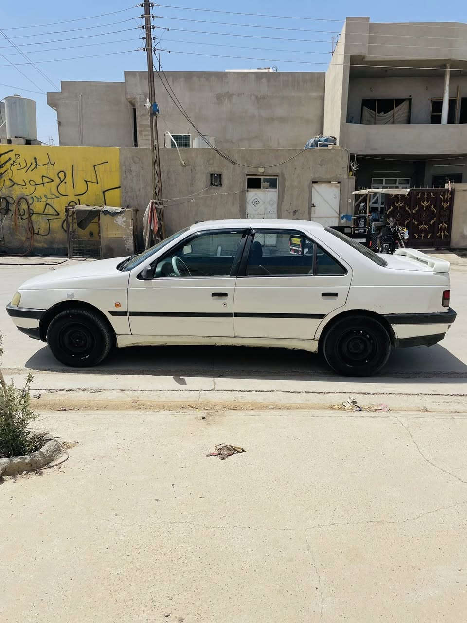 سلام عليكم سياره بيجو موديل2006 سنويه 2030 كابون بانزين بيه  شرط تحويل ول وكاله محرك بي صرف شغال نكره صدر امامي خلفي جديد مشط ستيرن امدله جديد ماي دوخل نضيفه بيه ضربه بتجاه سايق مبدل جاملغ تيرات نضيفه اسبير نضيف كهربيات كامل  للبيع سعره28 اوبيه مجال قليل او للمراوس شعندك نزل مكان كركوك رقمي هذا ***********
