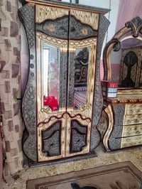 غرفة نوم خشب • قفل كامل • نظيفة