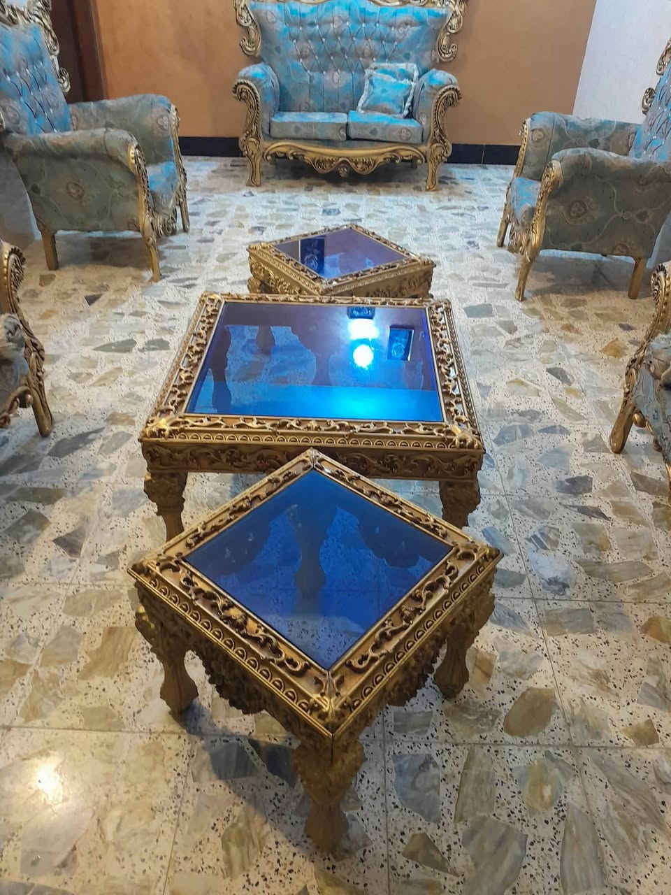 تخم عشر مقاعد للبيع سعر 450 بي مجال مع طبلات 3 بي مجال


**إذا كنت صاحب هذا الإعلان وتريد حذفه لأي سبب، رجاءا أرسل رسالة إلى الدعم الفني**