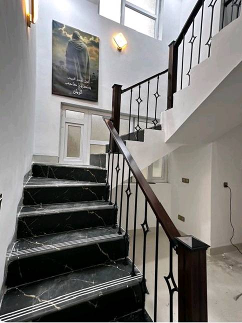 تصميم اكلاسيكي ببصمه حديثه اجع بيتك اجمل وارقا بتصاميم كلاسيكيه بطابع حديث وباسعار مناسبه ومواد اصليه بضمان حقيقي
اي استفسار راسلنه او اتصل 
***********