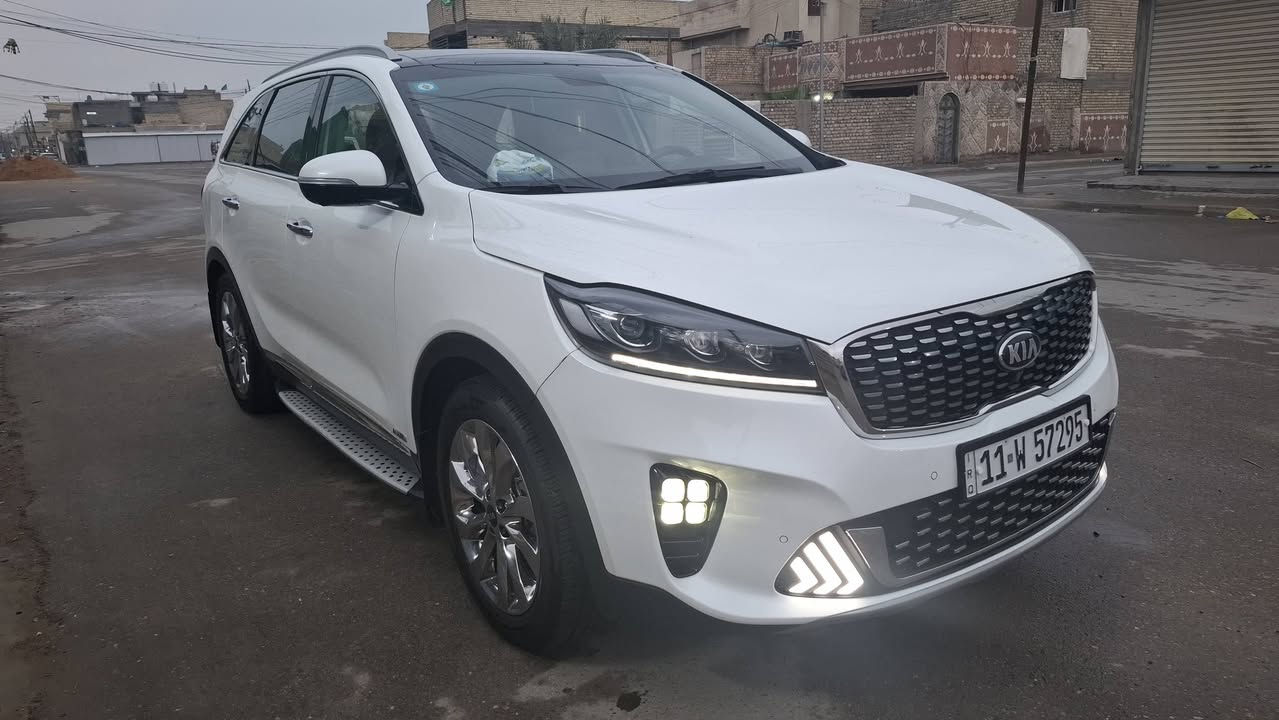 السلام عليكم  سورنتو ١٩ خليجي جي تي لاين
 فول مواصفات واحد على واحد رقم بغداد باسمي  سبعه راكب محرك 3600 ماشيه 48 الف السعر 278  وبيها مجال حك الجيه الاتصال ***********
