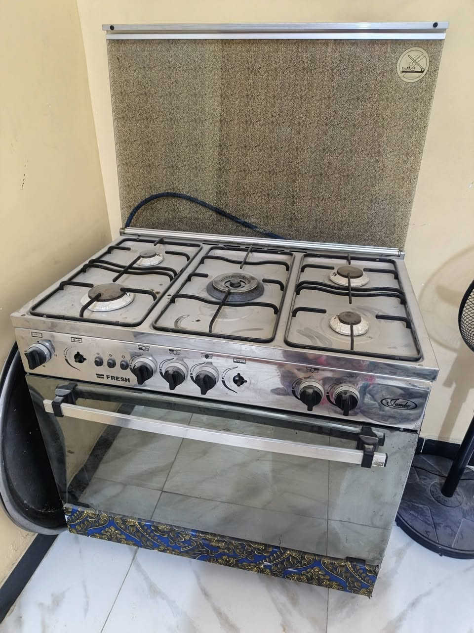 سلام عليكم طباخ جديد لبيع سعر ٢٥٠ وبي مجال


**إذا كنت صاحب هذا الإعلان وتريد حذفه لأي سبب، رجاءا أرسل رسالة إلى الدعم الفني**