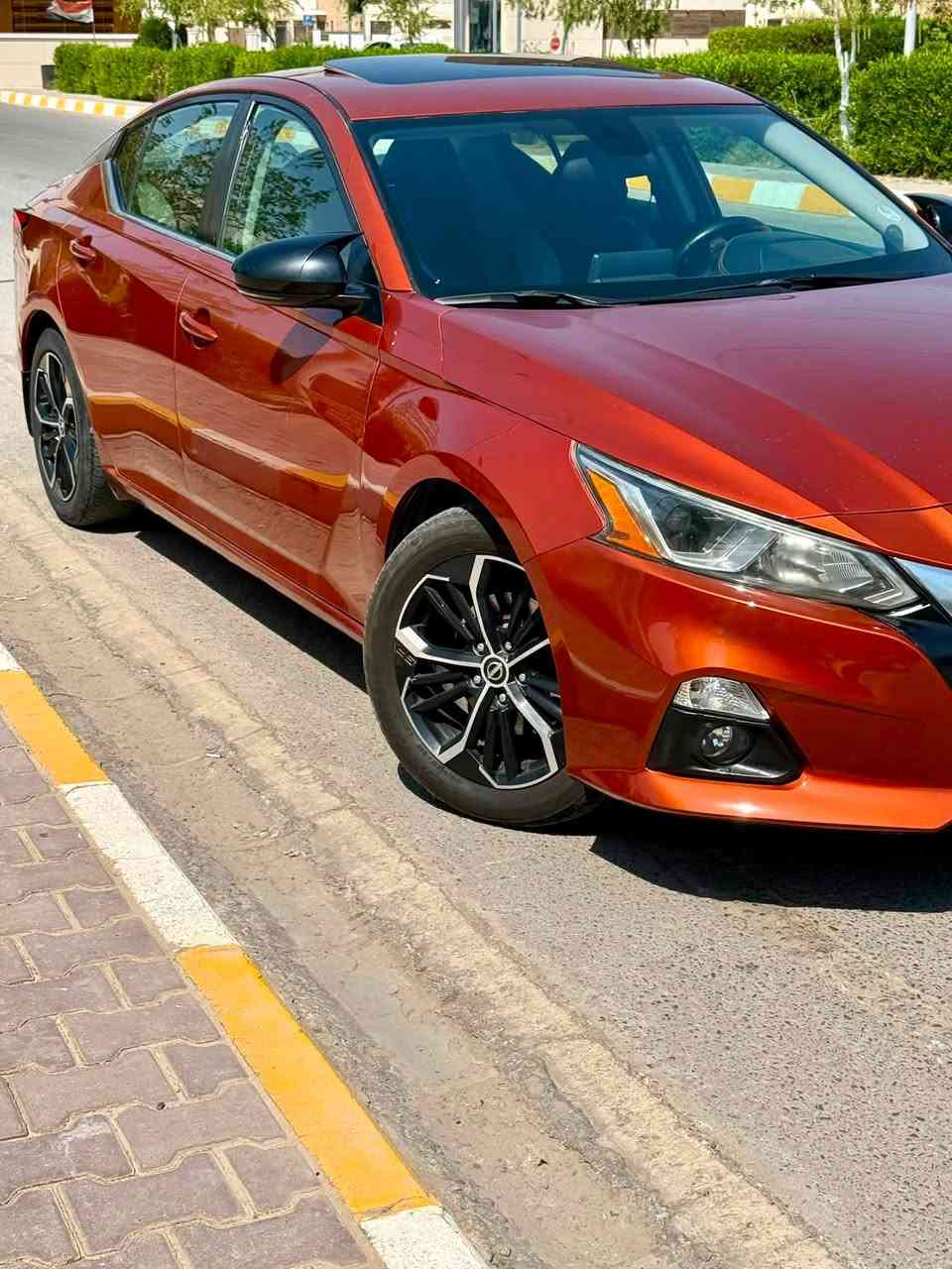 التيما ٢٠١٩ رقم أربيل  جديد ماشيه ١٨٠ الف ميل بيها قطعتين جاملغ امامي وبونيد مواصفات SR معروفه تفاصيلها كشن جلد وفتحه وباقي التفاصيل كامله 
السعر 132 وبيها مجال للشراي 
***********
***********
