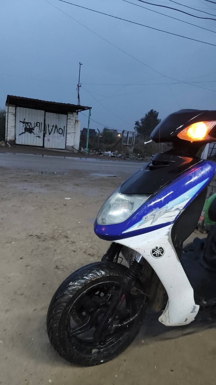 دراجة سكنس نثية للبيع محرك ما مفتوح
دراجة شغالة من لايت عالي وناصي وهورن واشاير كله شغال دراجة نقصهة بس چاملغ امامي دراجة نص نگرة خير من الله 
للبيع ب 500 الف مكاني بغداد الشعلة السلاميات


**إذا كنت صاحب هذا الإعلان وتريد حذفه لأي سبب، رجاءا أرسل رسالة إلى الدعم الفني**