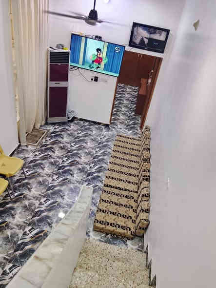 للبيع أو للرهن 100متر 

النجف الأشرف النداء شارع 60شارع الكيات مقابل مدرسة باقر لعلوم

طابق ونص فول لبيت مرتب جديد مطلوب للمصرف العقاري مسدد بس شهرين ينباع تطلوعه 35مقدمه  رهينه 35المده سنتين 

لبيت طابق ونص لطابق الأول يتكون من غرفه +صاله+مطبخ+صحيات+ستقبال+منور لطابق لثاني يتكون من صاله +غرفه و صحيات

للاستفسار *********** النجف
