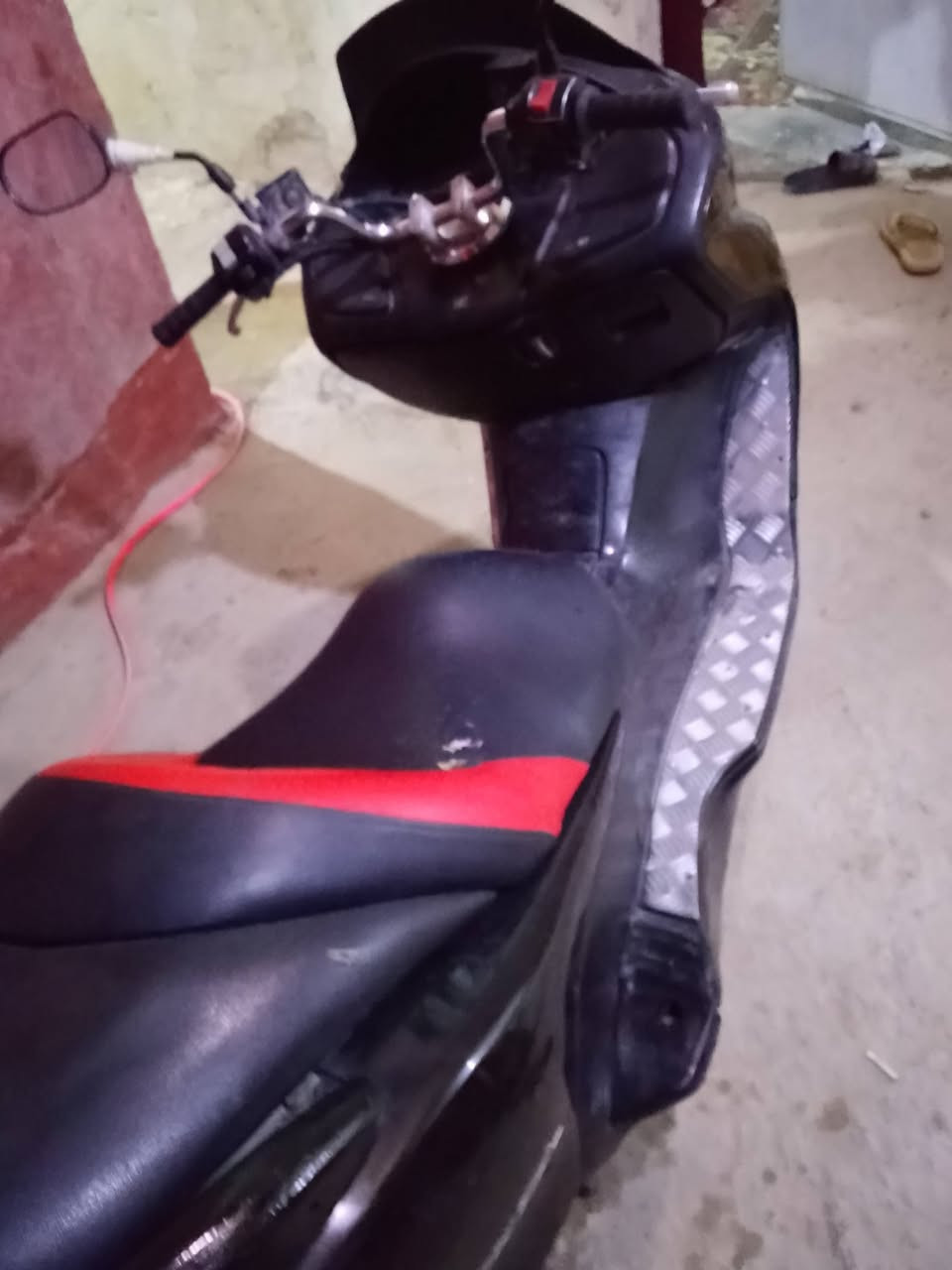 سلام عليكم فورزه 09 البيع دراجه حلوه وخير من الله مابيها نقص بس كفر تعبان
مكاني بغداد الزعفرانيه 
رقمي ***********
