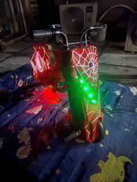 من رخصة مدير الكروب سكوتر يتحمل وزن ١٠٠ قوي حيل حيل كلش بعدها جديد  ٠٧...