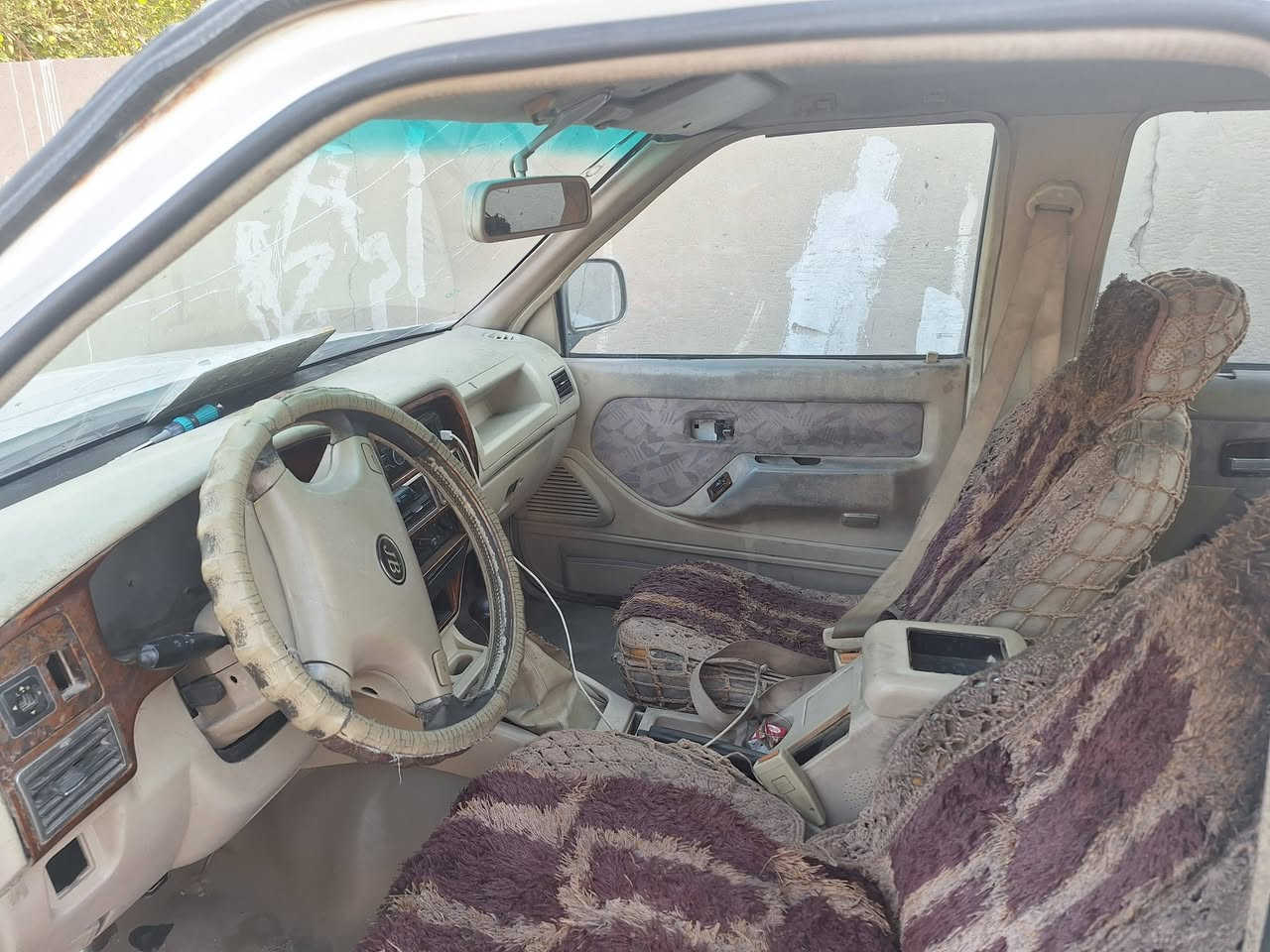 للبيع بيكم جنبي ٢٠١٠  رقم
مميز تخم تاير محرك.كير اكسل مكفول   السعر ٥٠


**إذا كنت صاحب هذا الإعلان وتريد حذفه لأي سبب، رجاءا أرسل رسالة إلى الدعم الفني**