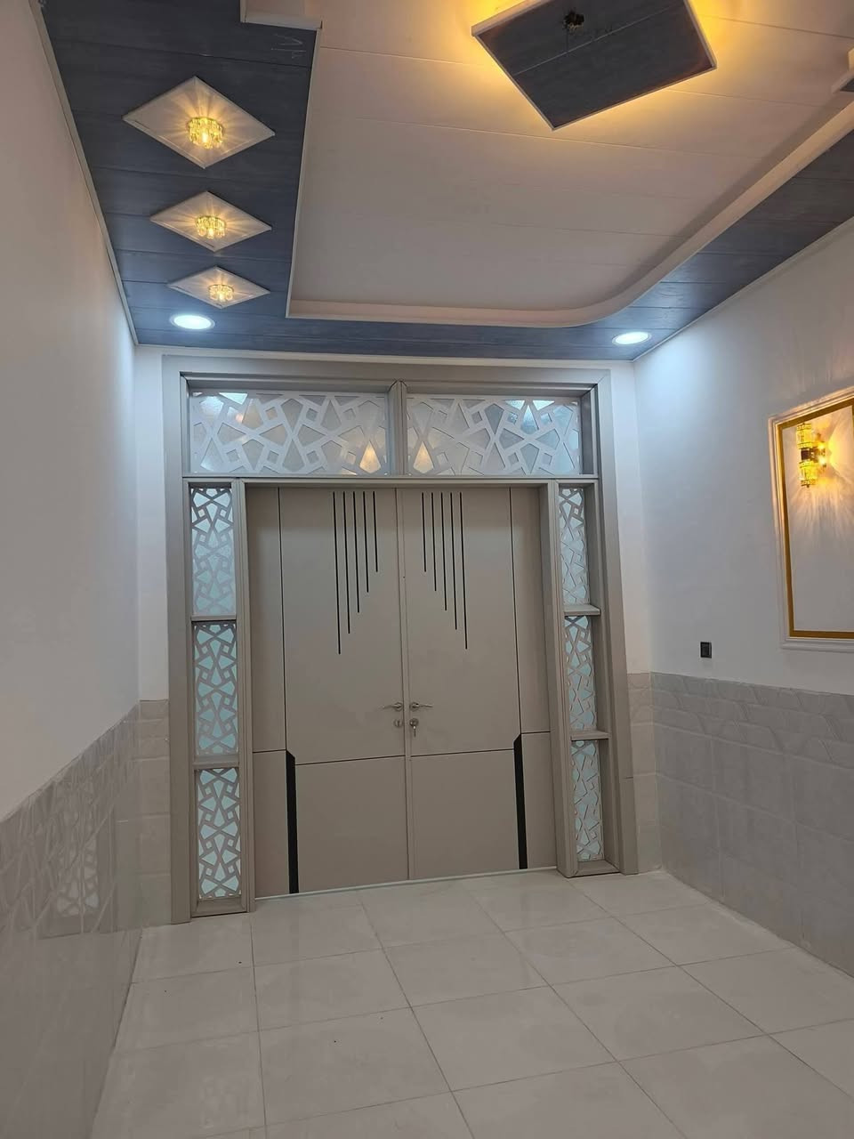 دار للبيع المساحه 150 متر مطلوب سكان
العنوان حي زهراء مطلوب بليد ٣٥ ومطلوب اسكان ٣٣
***********
