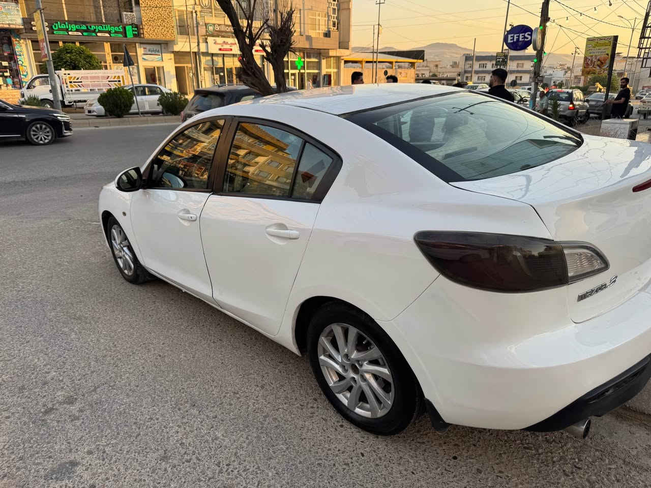 مازدای سئی زوم بۆ فرۆشتن گئڕو مەکینە بەشەرش ئەوەلیات بەشەرت موسوبڕاوە بەشەرت ڕەقەم هەولئرو بەڵام تەحویل ناکرئتو هی کۆمپانیایە نرخەکەی نرخی سەیارەیەکی علوجە هی مەعرەز نیەو هی ماڵی خۆمەو هەمو کوردستان پئی گەڕاومو کئشەی نیە نرخی ٣٦گەڵایە ناونیشان سلئمانی بەکرەجۆ ژمارەی تەلەفونو واتس ئەپ ***********—*********** السليمانية, العراق

