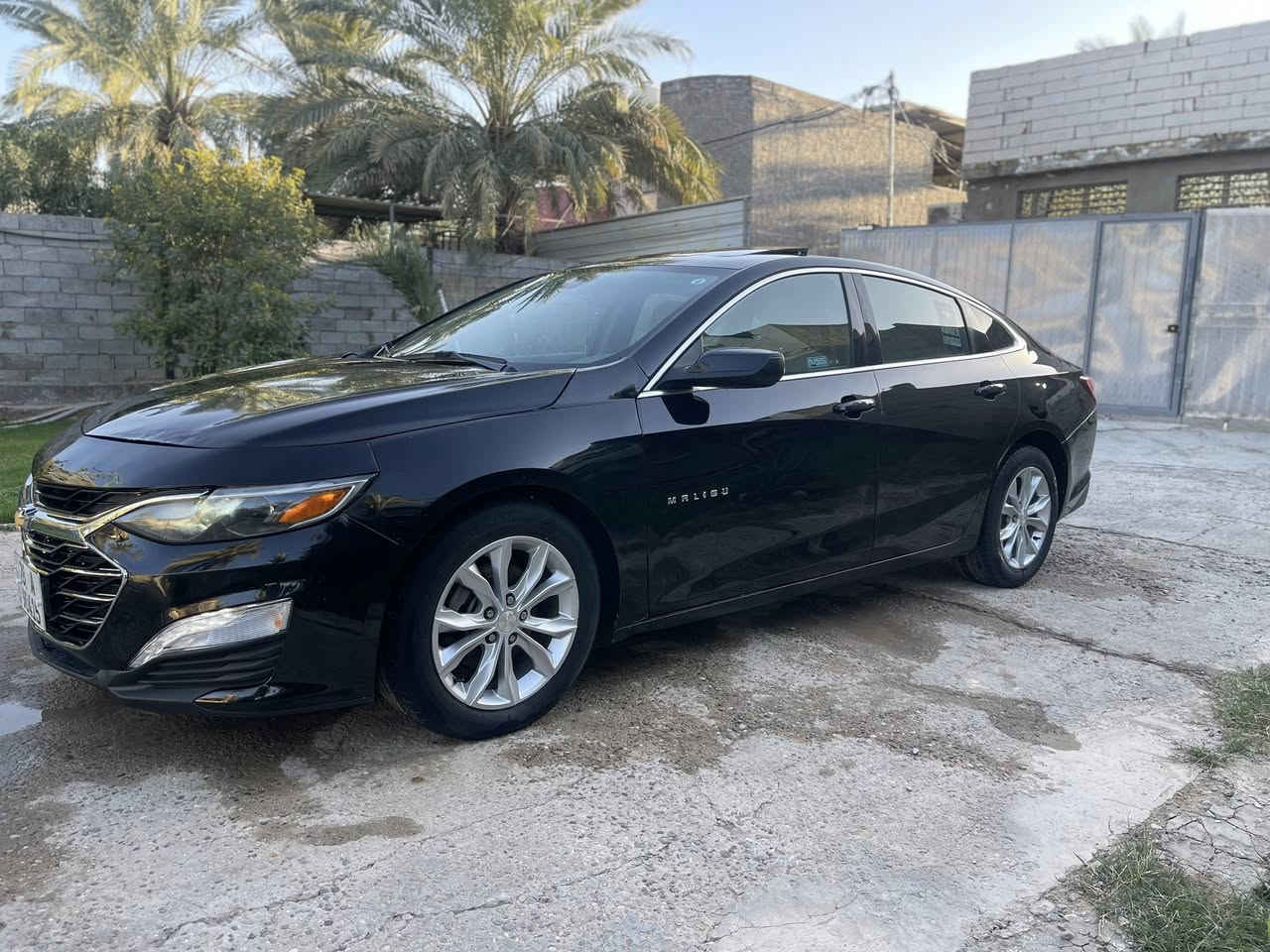 السلام عليكم
للبيع 

ماليبو 2019  LT2

‏1500  turbo محرك 
رقم نجف بأسمي 
ومكاني بالنجف 
 
 مواصفاتها 

قطعتين تبريد 
فتحه بانوراما 
ووبقية مواصفات LT 2 معروفه 
تبريد وتدفئة شغال وجديد 
حدادية امامي وخلفي جديده 

الضرر ٣ قطع  وجاملغ صبغ مع وجود بارد

***********

السعر ١١٠ .
