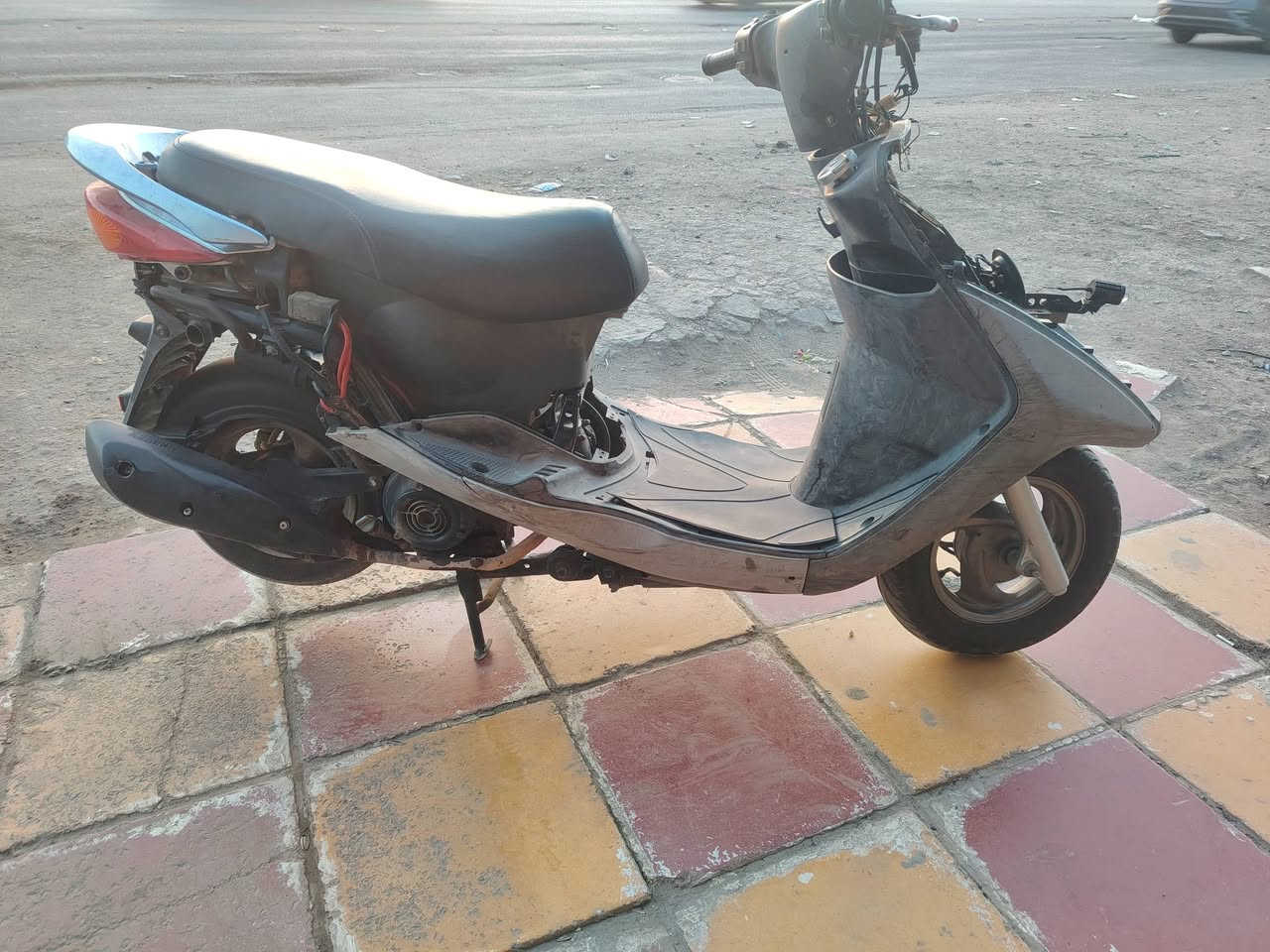 بريز مال رمبه نقص كفرات شلعه معدل كيجات كله تخبل مكينه ناعمه كلش قفل جنطه قفل ستيرن كله شغاله السعر 450 العنوان بغداد المعامل ***********
