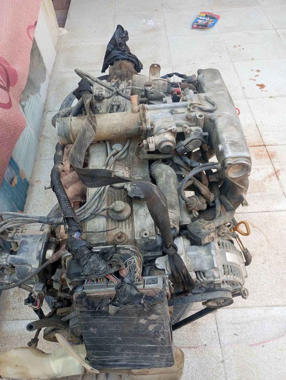 السلام عليكم مكينه ونجي كامله هيه وكيره 6سلندر مكاني سوك الشيوخ ***********
