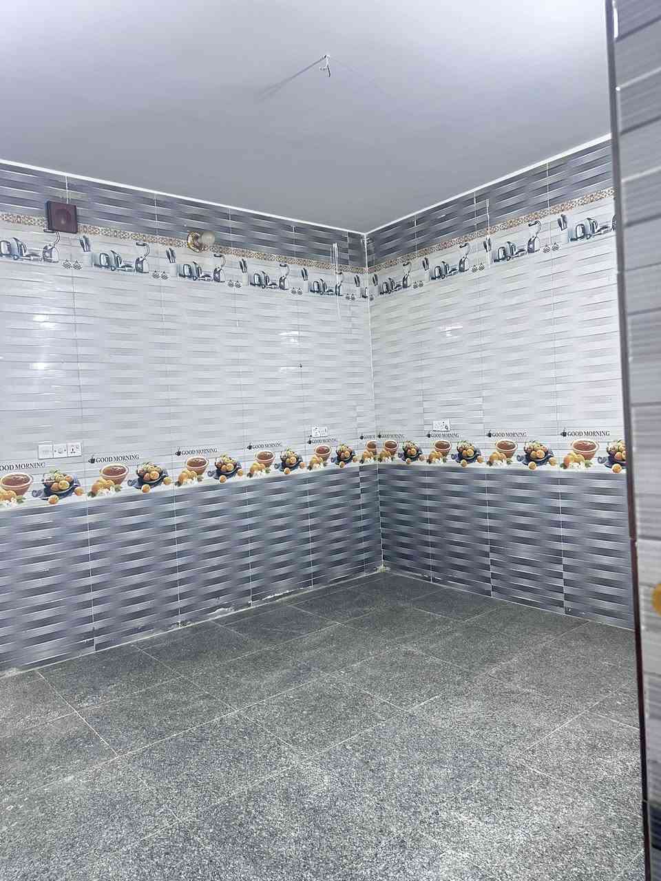 للايجار مشتمل  طابق ارضي في حي اور خلف عمار ابن ياسر مساحة 100 متر
يحتوي المشتمل على خدمات خارجية واستقبال 

وحولي مطبخ وخدمات وغرفة نوم + ترك

ويوجد سخان وماطور 

سعر الايجار    400 قفل غير قابل للتفاوض بدون احراج

للاستفسار :  ***********

مكتب العقابي للوساطة العقارية
