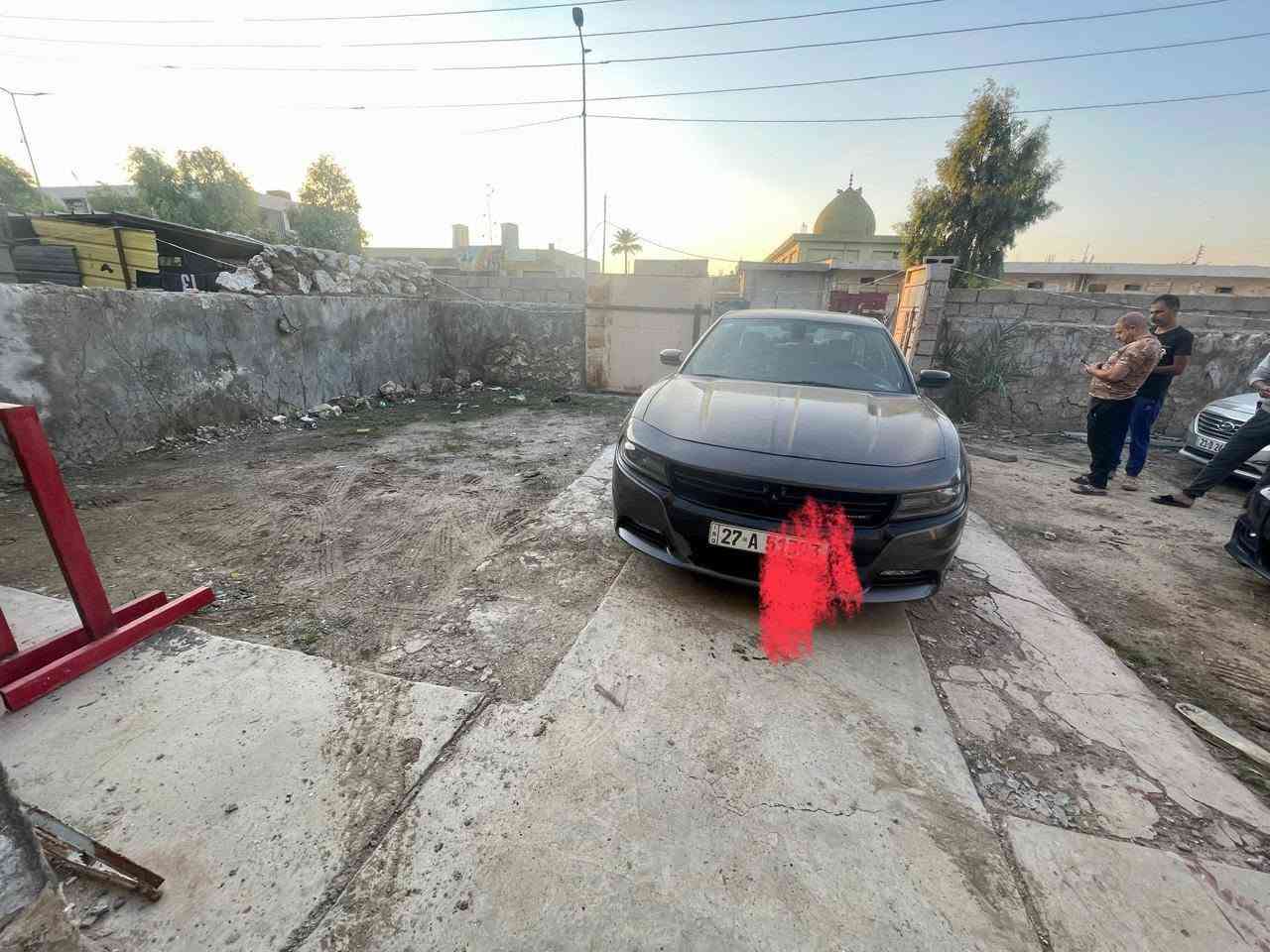 السلام عليكم جارجر 19اصل رقم دولي بسمي تحويل ثاني يوم  من امريكا جاملغ وبنيد وبل عراق صار بيه حادث جاملغ خلفي تعديل قليل سياره استخدام شخصي وع ايدي عبري ماصاعد بيه ماشيه 107 سعرها 170 وبيه مجال للشراي رقم ذيقار  ***********9
