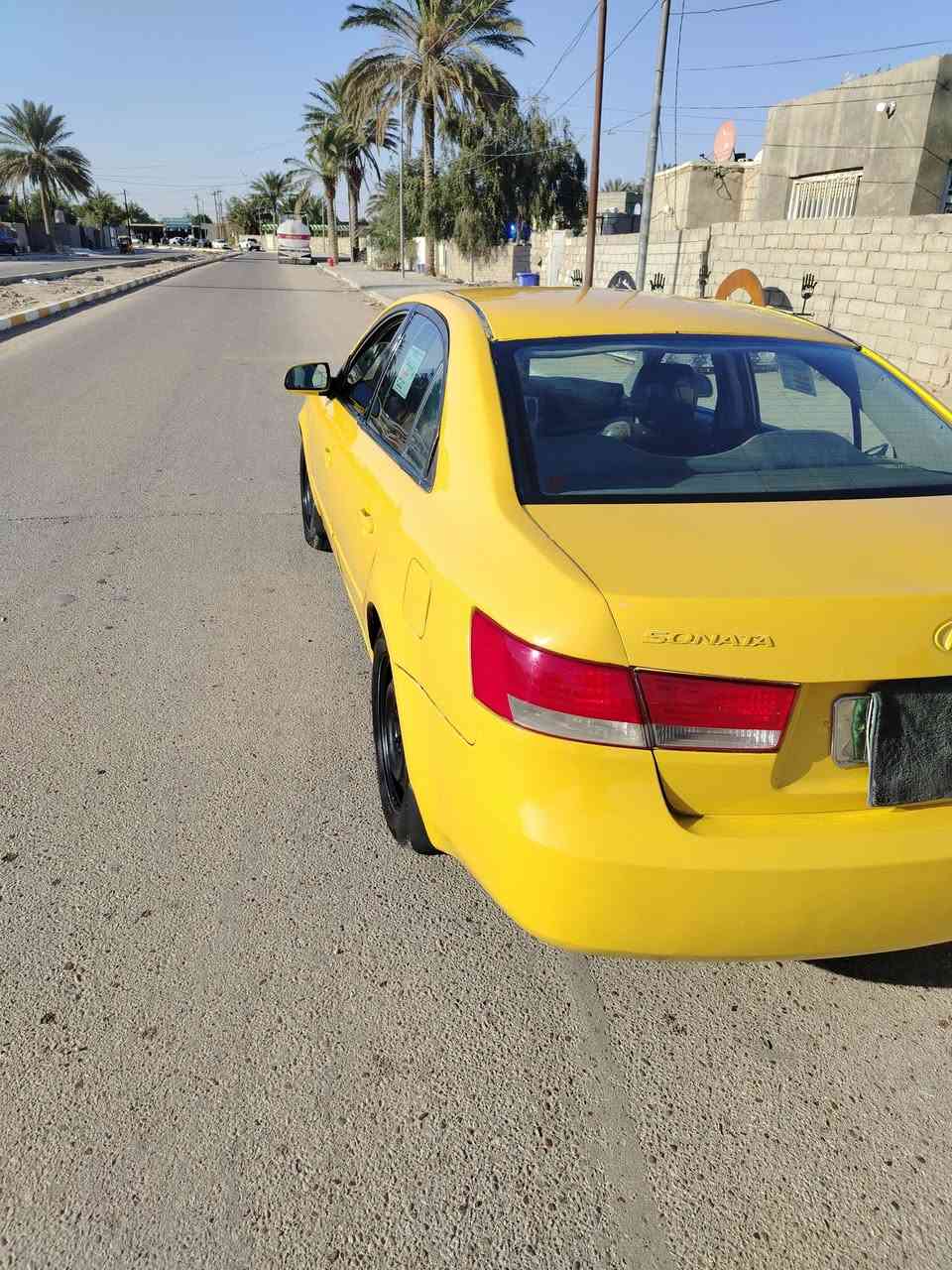 سلام عليكم سوناتا  2009 مكينه 2000 كير حداديه جديد تبريد ثلج تخم تاير حادثهه جيملغات خلفيه ومعمره بدون كص  رقم السياره مثنى الماني مكان السياره بابل شوملي. السعر 73 اوبيهه مجال.  ***********
