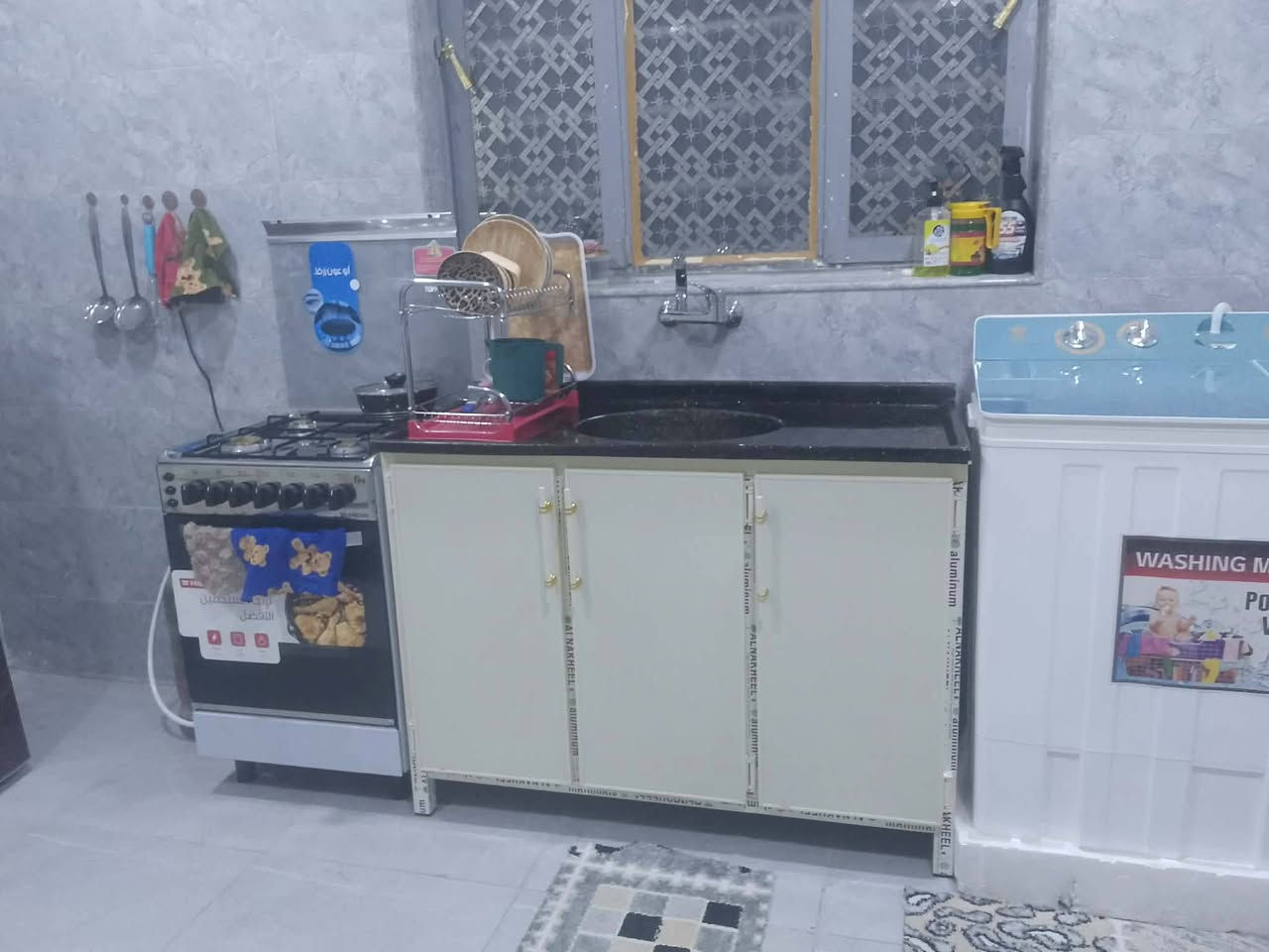 اختار الون ولتحتار 
المنيوم فصال وليس السوكي 
القياس مترين ارضي وملحق ومتر وعشرين سنك مرمر 

السعر تخفيض 290 الف فقط 
للحجز والاستفسار مراسله الصفحه 
يتم فحص الطلب بوجود السايق


**إذا كنت صاحب هذا الإعلان وتريد حذفه لأي سبب، رجاءا أرسل رسالة إلى الدعم الفني**