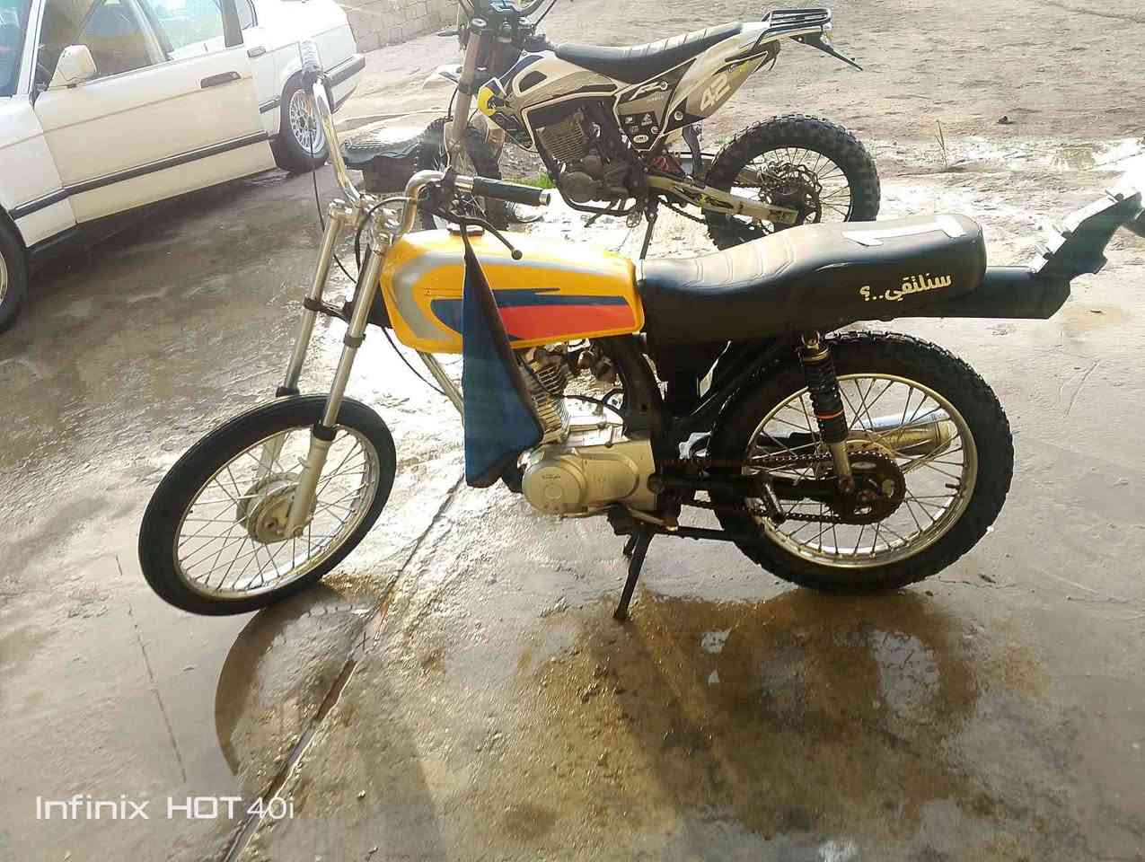 السلام عليكم دراجه نامه شلامچه للبيع الموديل 23 اوراق أصولي شاصي محور رفيع السعر 500 وبيها مجال قليل حك الجيه *********** متواجد او مراوس حسب القناعه
