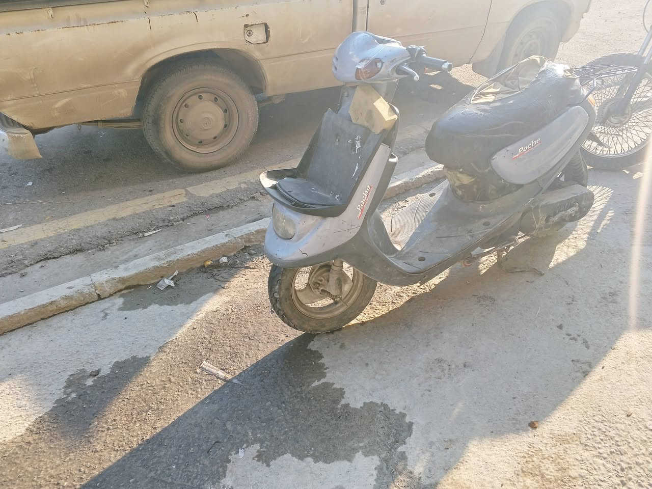 السلام السلام عليكم دليل دراجه للبيع محرك شرط تحريك فول تحريك كفول
***********
