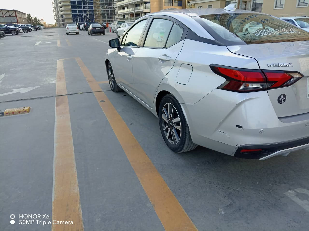 سلام عليكم عندي نيسان فيرسا
موديل 2021
سياره جاهزه من كلشي
رقم ***********
رقم +964 773 792 6506
