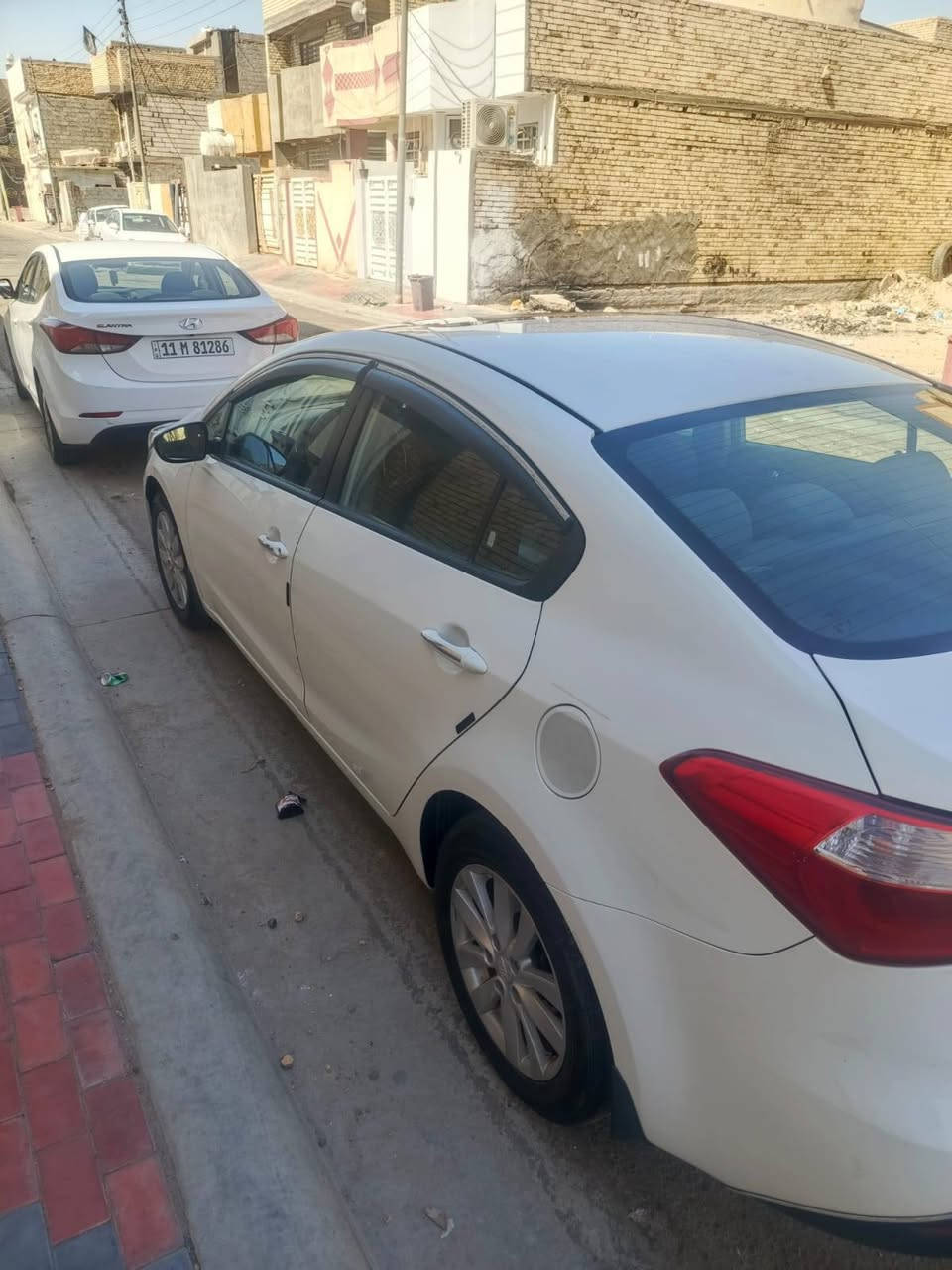 سلام عليكم كيه سيراتو 14خليجي محرك ٢٠٠٠فول مواصفات فتحه تحكم  بيهه سونار موضح بالصور رقم انكليزي سعر ١٢٣ وبيهه مجال  العنوان  كربلا ***********
