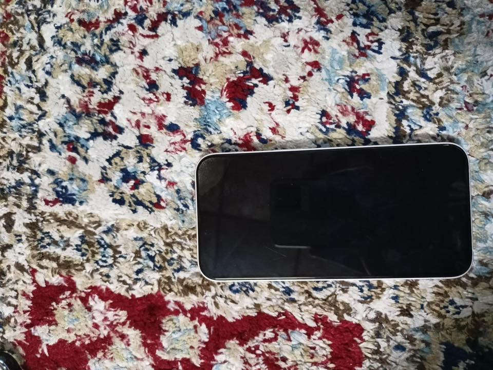 للبيع فقط ١٣ عادي بلادي بلادي كله وتر بروف تسبحه وتاخذه باتري ٨٥ بلادي بيه بس ضربات خفيفه عالشاصي من فوك اثر وكعه بس ومكفول تك سيم ١٢٨ تاخذه وتدعيلي الجهاز اني بيدي ماخذه واني اكلك نضيف مكان موصل سعر٤٥٠


**إذا كنت صاحب هذا الإعلان وتريد حذفه لأي سبب، رجاءا أرسل رسالة إلى الدعم الفني**