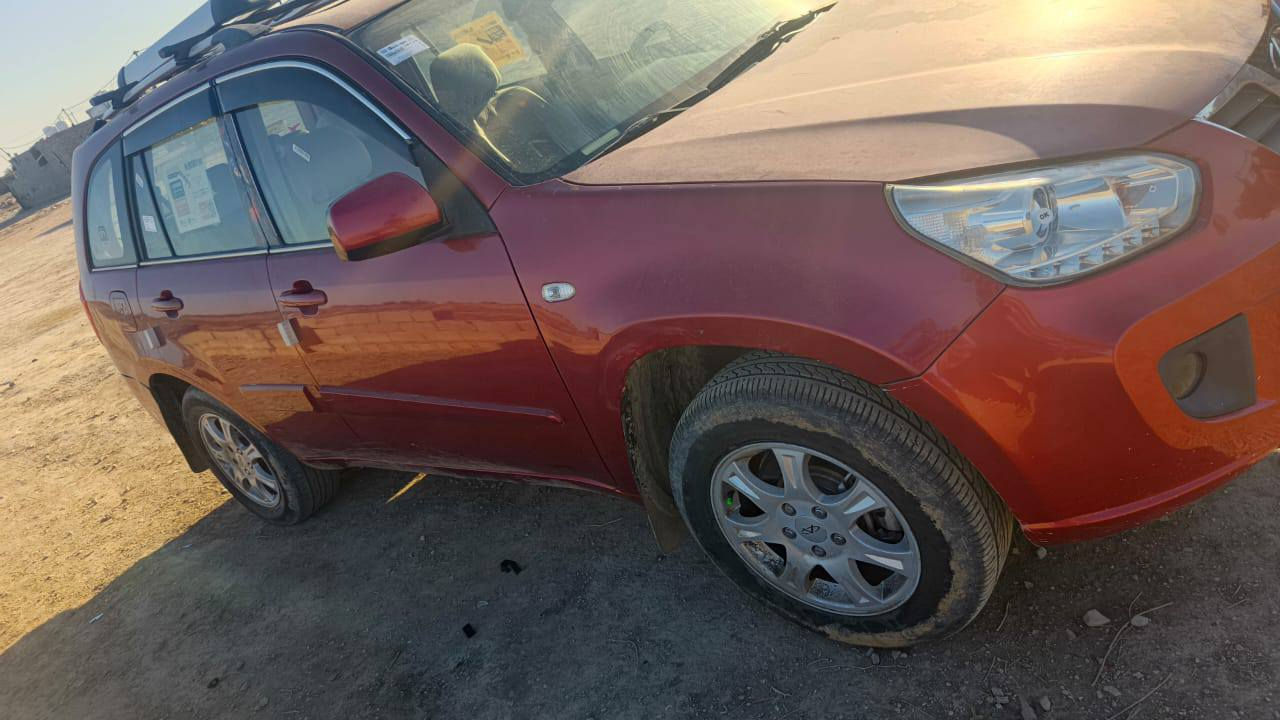 السلام عليكم ورحمه الله وبركاته شباب عندي تيكو مديل12شكل الجديد محرك جديد منضومه جديده صدر امامي او خلفي جديد كهربائيات كل شغاله السياره بلاديه لاضره ولا تبديل ولا صبغ هاي صورها مال يوم رقم بغداد شرط التحويل مصفره غرامه السياره ماتشتغل أو مرات نكره ماعرف شنو الحاله ابيع عل وضعها الي شراي يتصل على رقم ***********مكان السياره بغداد قرب حي البتول شرط عقد مروري السعر 42اوبيها مجال الشراي يتصل غرمتواجد عن الفيس السياره كلش حلو بس وصخه
