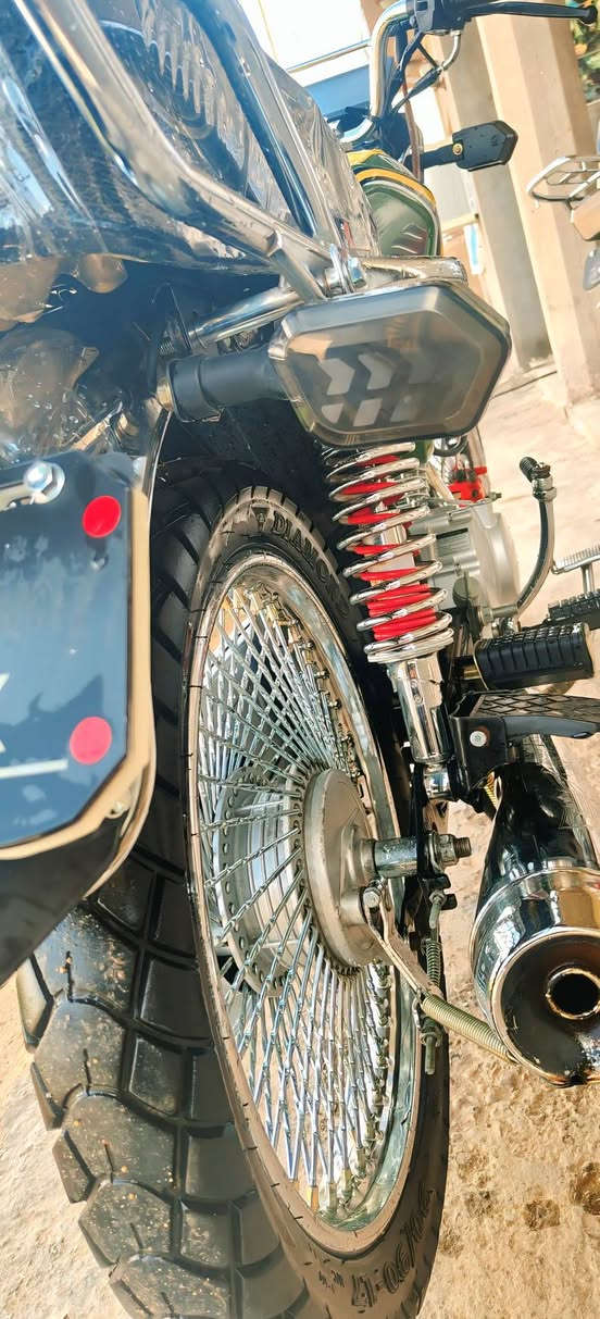 لبيع دراجه تايكر سونك 25  مكفوله دراجه نضافه فول  مكاني واسط شيخ سعد السعر خاص  او تصال  ***********
