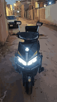 للدراجات:مواصفات عاليه ملف2000 ٦ باتري كبار ٣٦ امبير سرعتها 80 حقيقي  ...