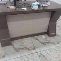 مكتب • ٣ مجرات • خانة ثقيل