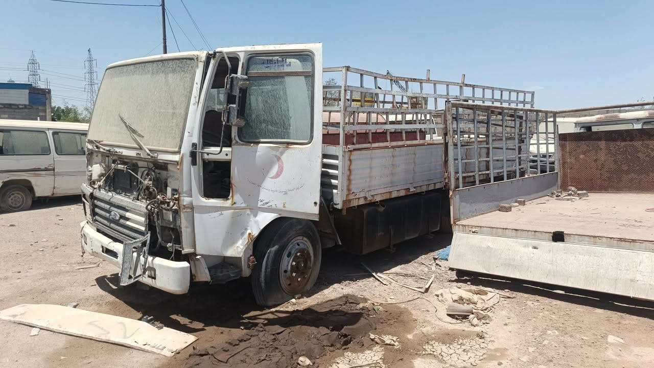 السلام عليكم سيارات للبيع مال مزاد  العدد ٢٨ سياره   مكان بغداد نبيع قطع نبيع شلع  كلشي موجود ***********
